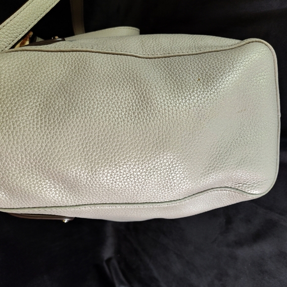 EUC Michael Kors Gray Gilmore - Picture 9 of 9